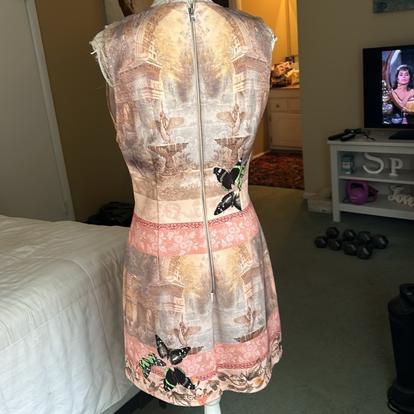 Beautiful Alice and Olivia dress - Picture 7 of 9